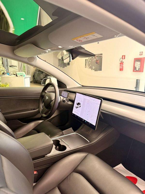 Tesla Model 3 Long Range Performance AWD