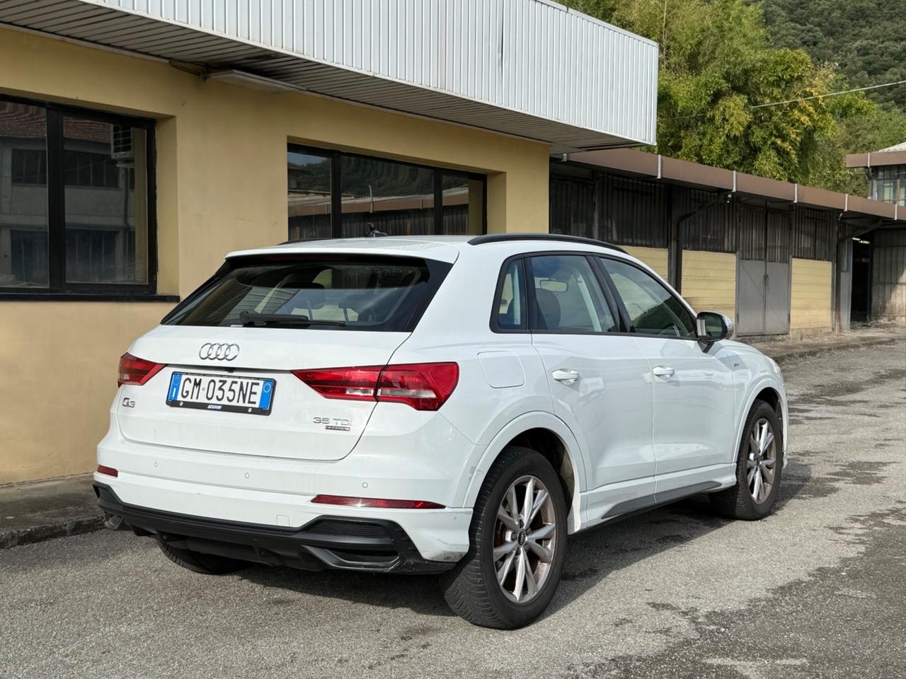 Audi Q3 35 TDI quattro S tronic line edition