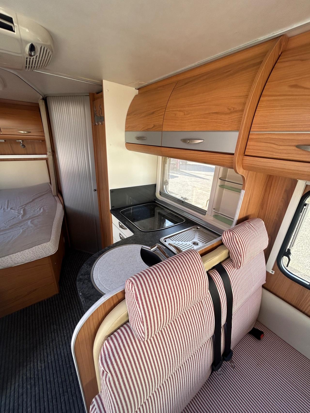 570 BURSTNER Aviano motorhome del 2007 in saldo