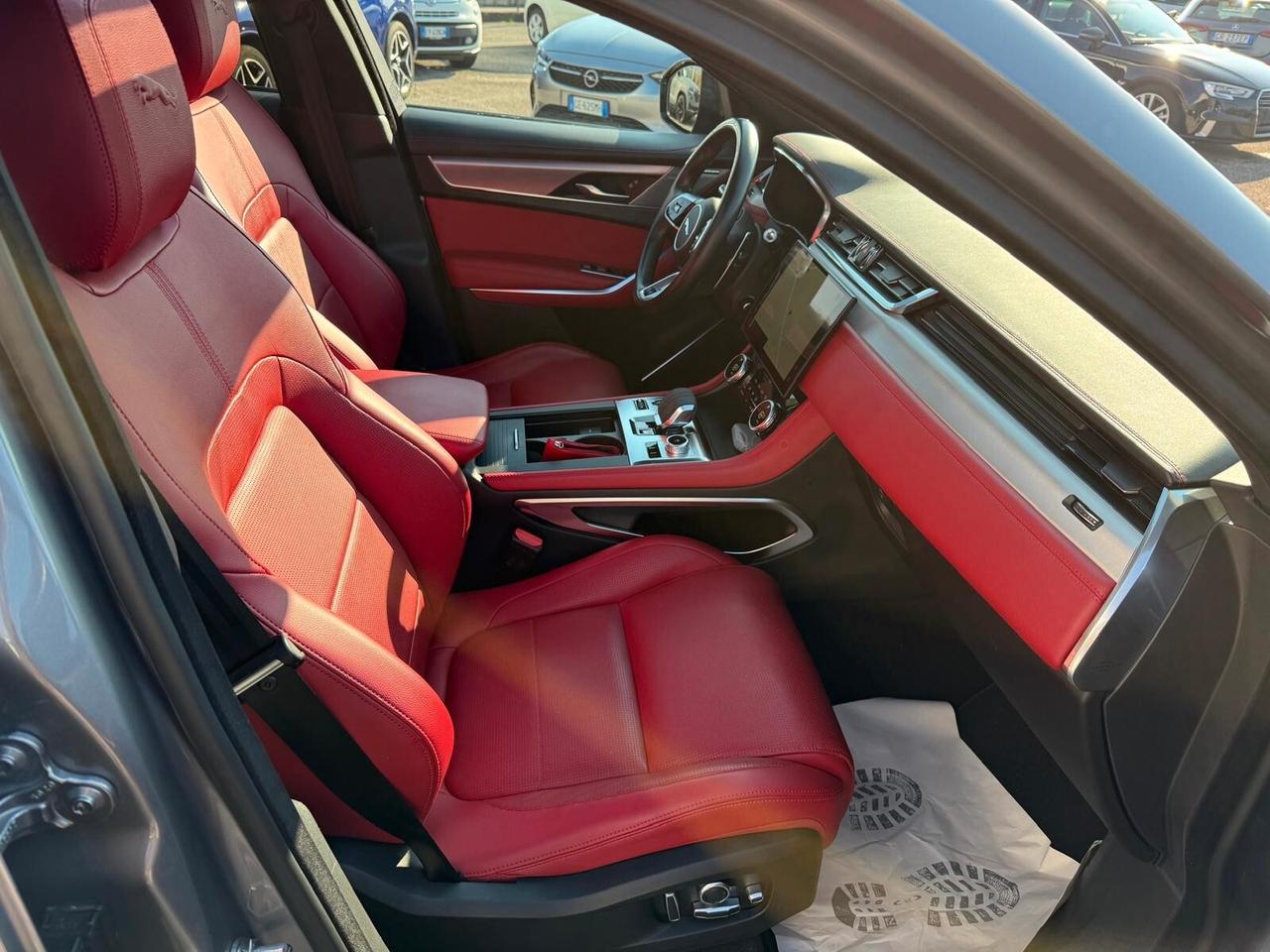 Jaguar F-Pace 2.0 D IBRIDA/DIESEL R-DYN FULL AFFARE