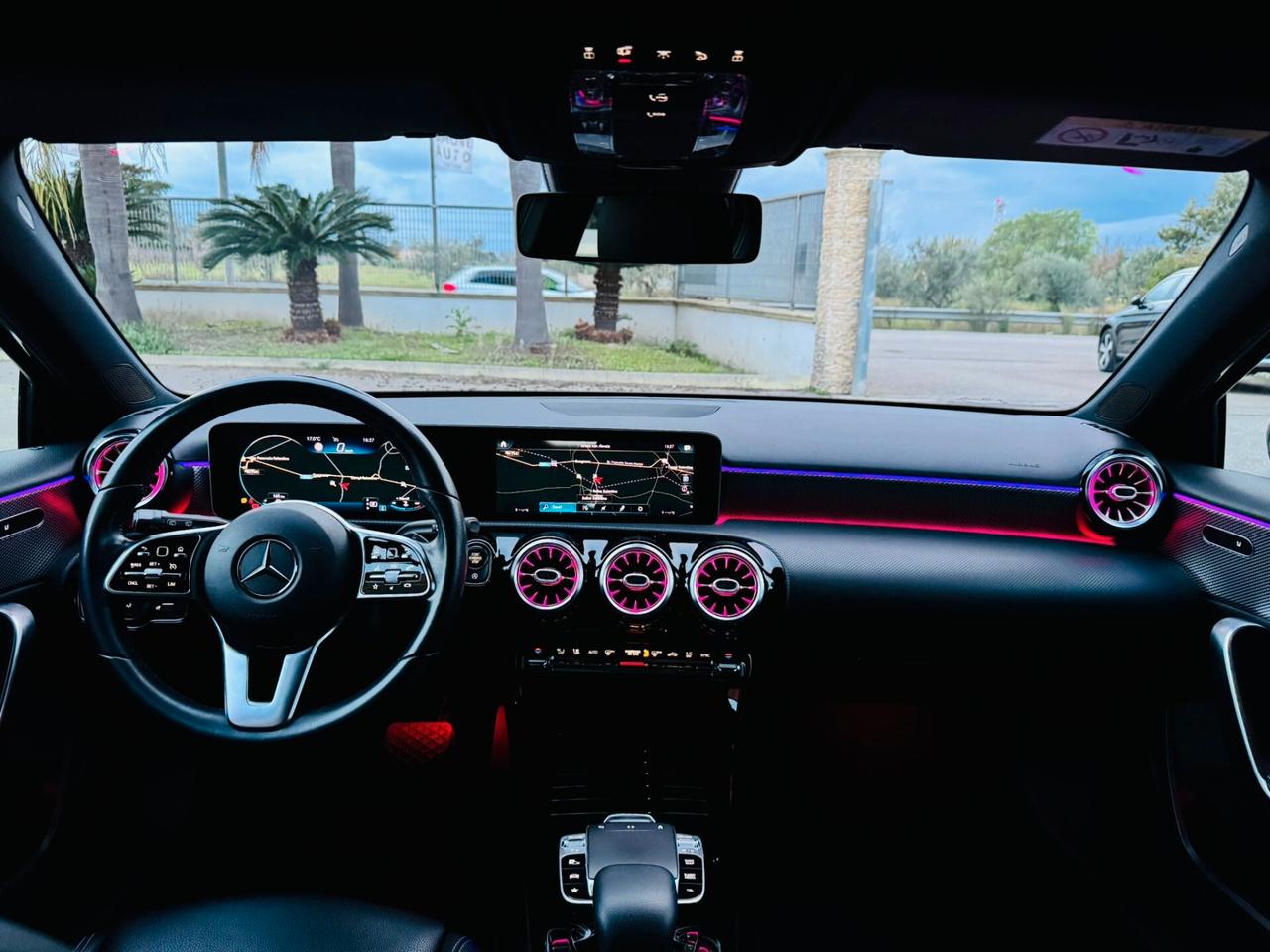 Mercedes-benz A 180d Automatic Sport Led Ambient