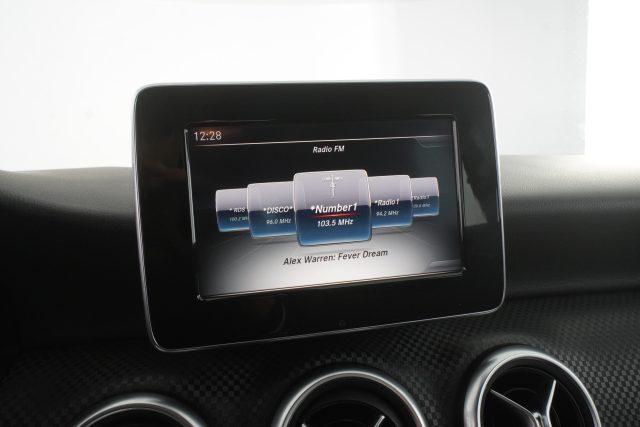 MERCEDES-BENZ A 180 A 180 Sport