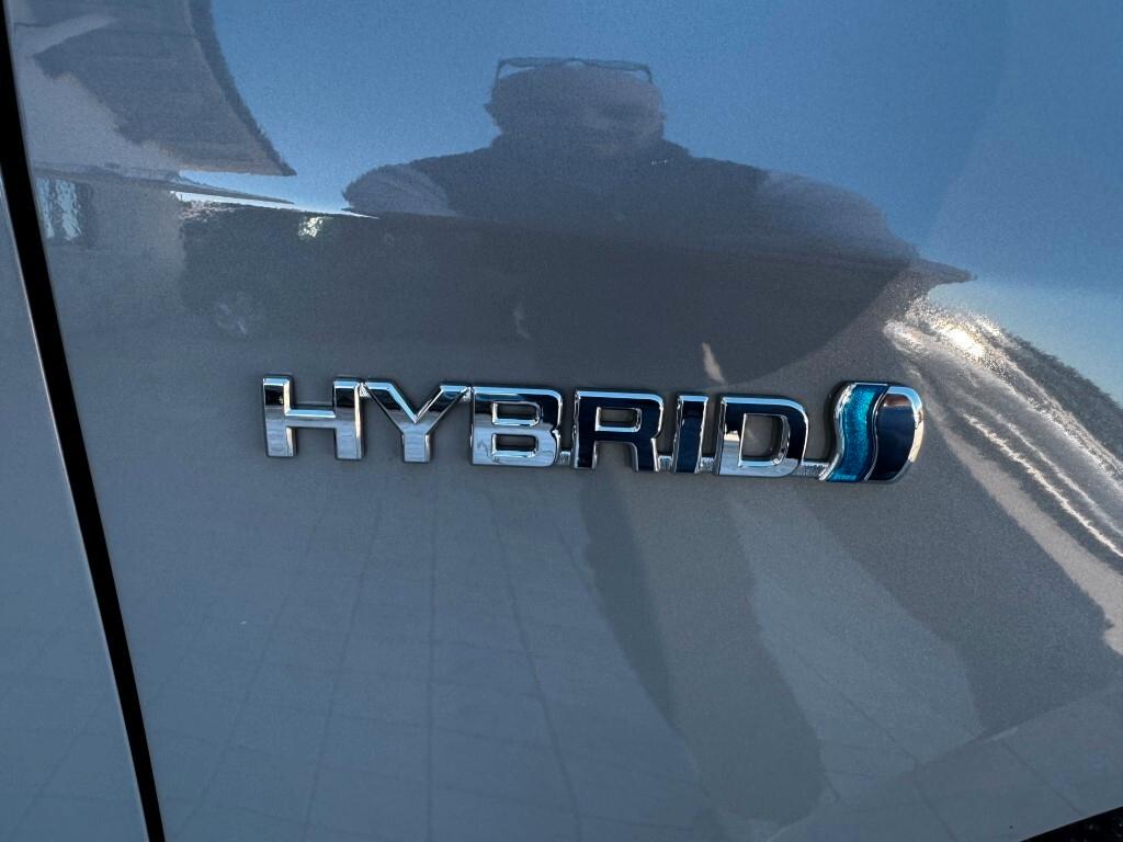 Toyota Corolla Touring Sports 1.8 Hybrid Business