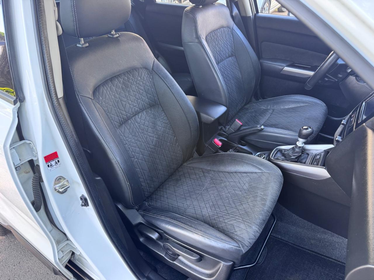Suzuki Vitara 1.4 4WD gancio traino garanzia 12 mesi