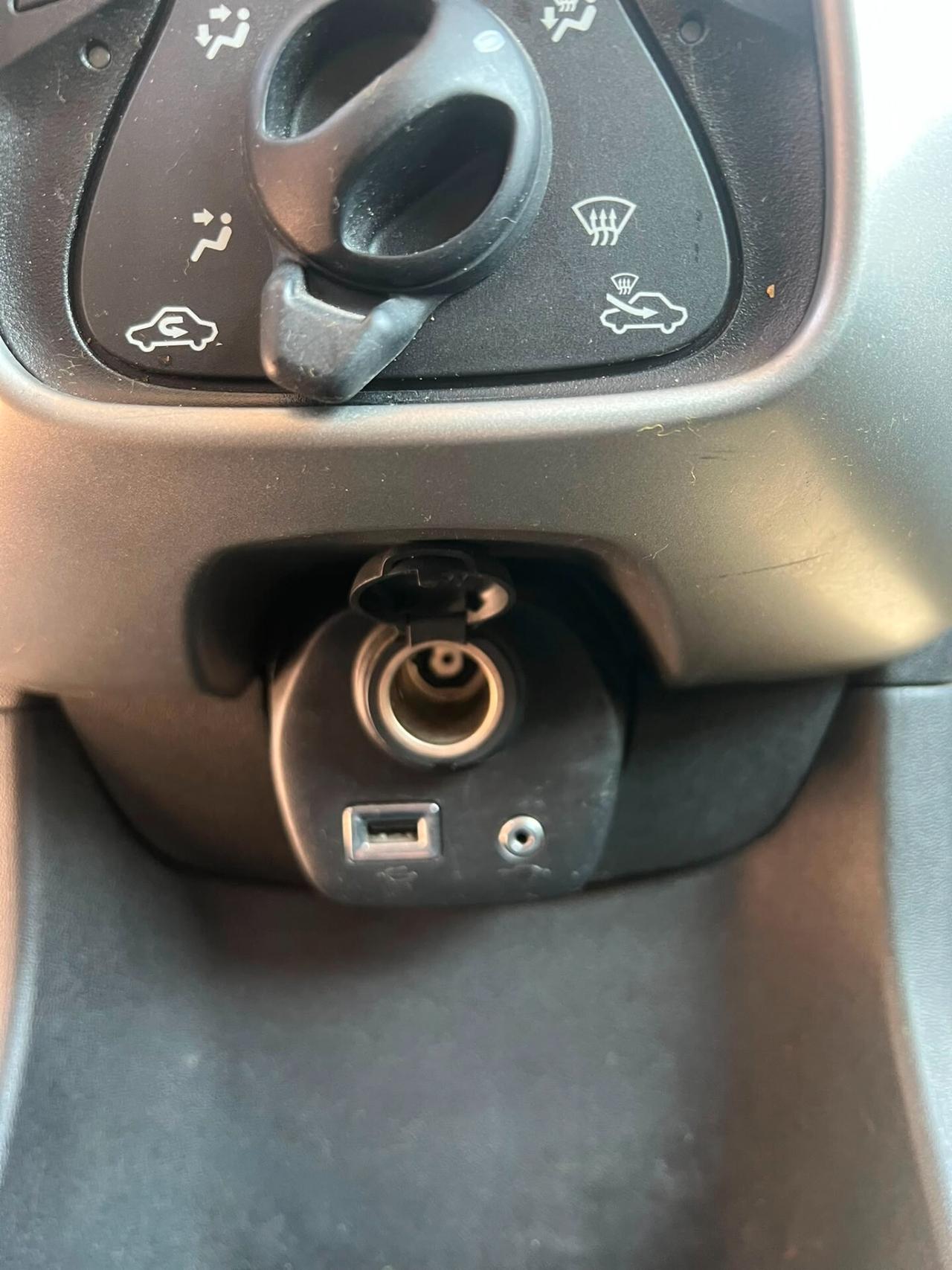 Citroen C1 VTi 68 5 porte Live