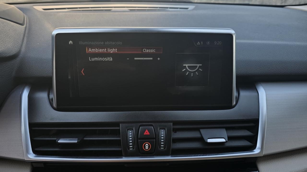 Bmw serie2 Active Tourer 220d Luxury aut. Xdrive 190cv PELLE LED