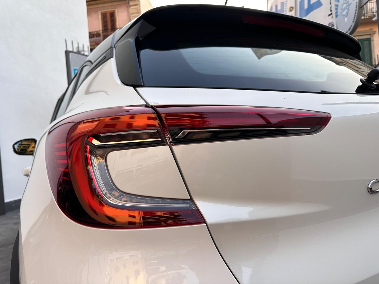 Renault Captur Full Hybrid E-Tech 145 CV Intens