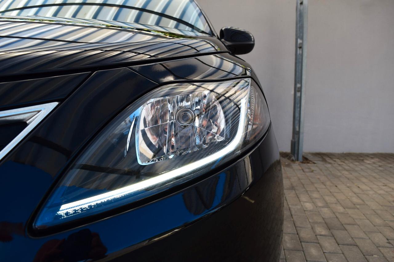 Lancia Ypsilon 1.0 Firefly Hybrid 70 cv Gold