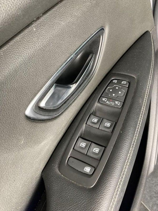 Renault Scénic dCi 160 CV EDC Start&Stop Bose Energy