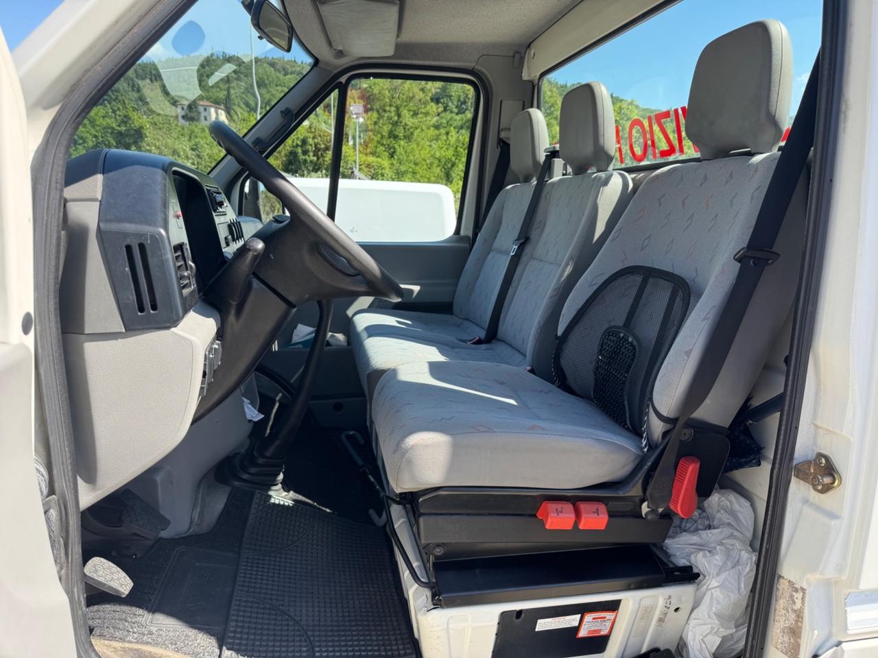 Volkswagen LT LT46 2.5 TDI (109 CV)