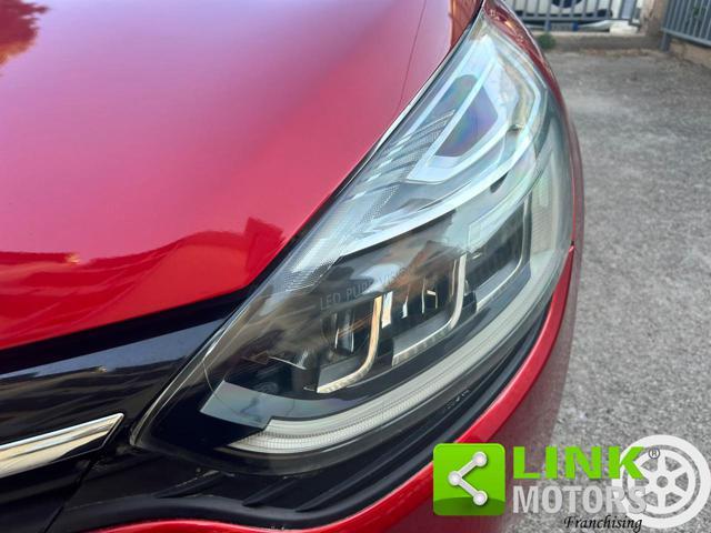 RENAULT Clio Itens