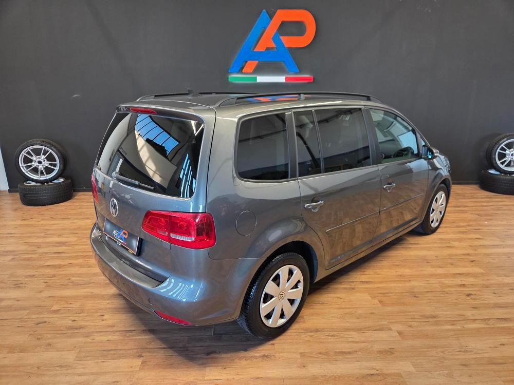 Volkswagen Touran 1.6 tdi Trendline
