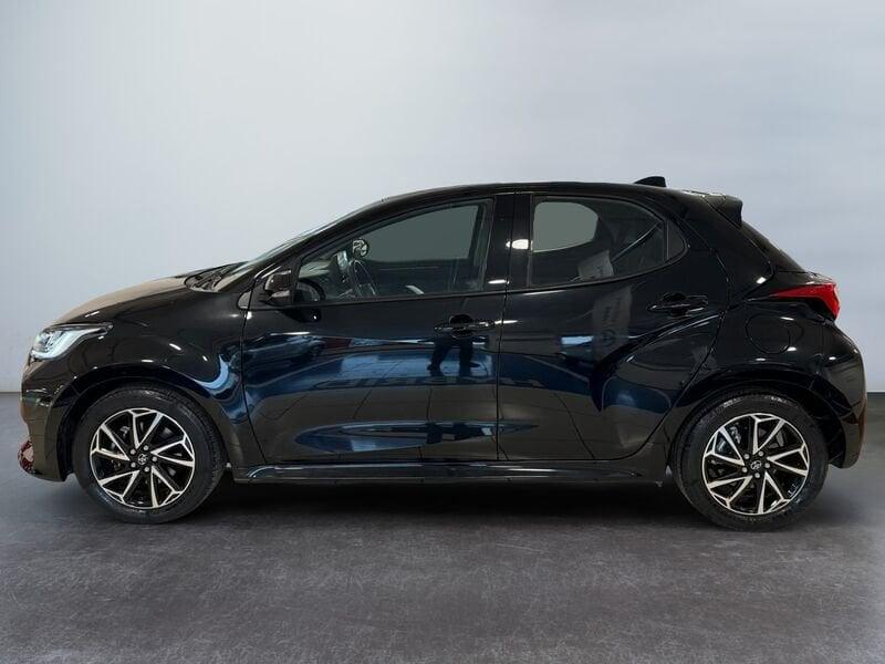 Toyota Yaris Hybrid Active MY21