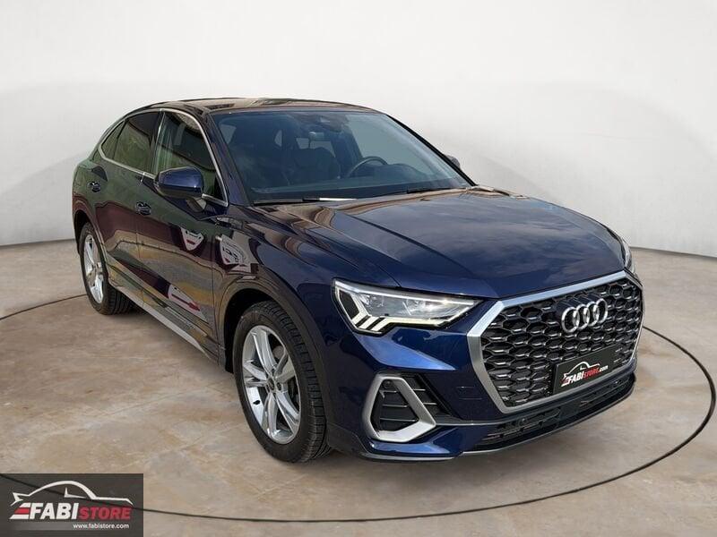 Audi Q3 Sportback 35 TDI 150 Cv S-Tronic S-Line interno ed esterno