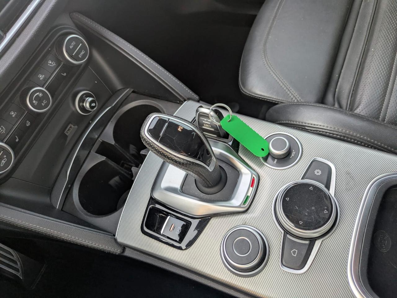 Alfa Romeo Stelvio 2.2 Turbodiesel 210 CV AT8 Q4 Veloce Tì