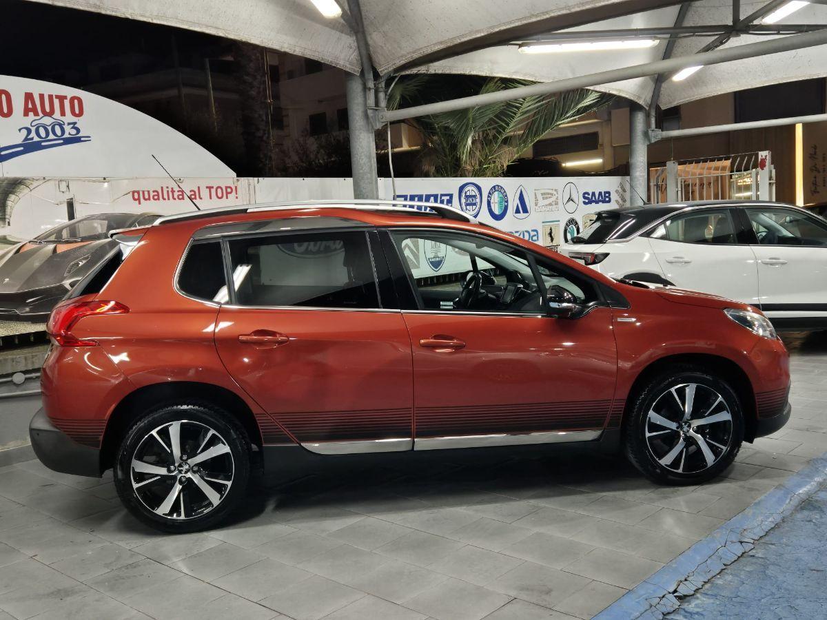 PEUGEOT - 2008 - 1.6 e-HDi 92 CV S&S Urban Cross