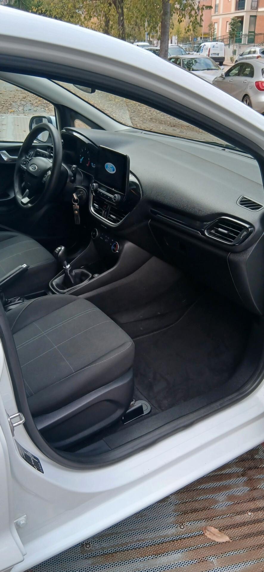 Ford Fiesta 1.5 EcoBlue 5 porte Business