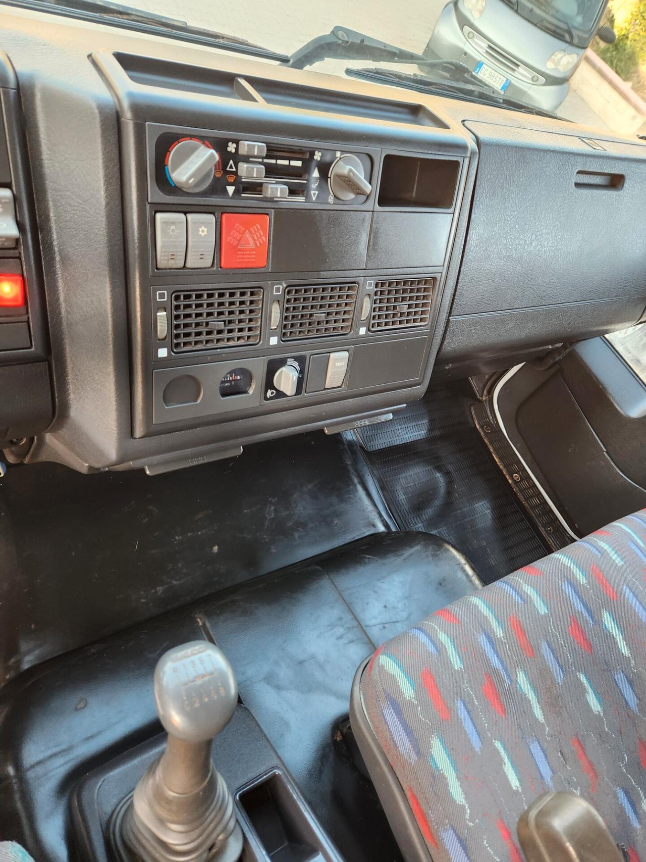150E24 TIPPER RIBALTABILE TRILAT