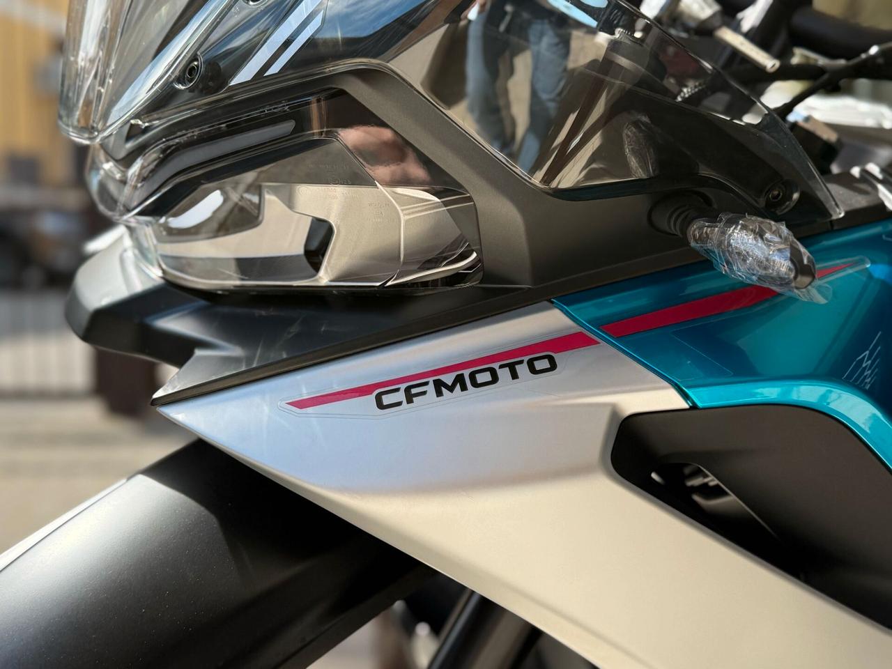 CFMOTO MT-X 800 ALTA 870