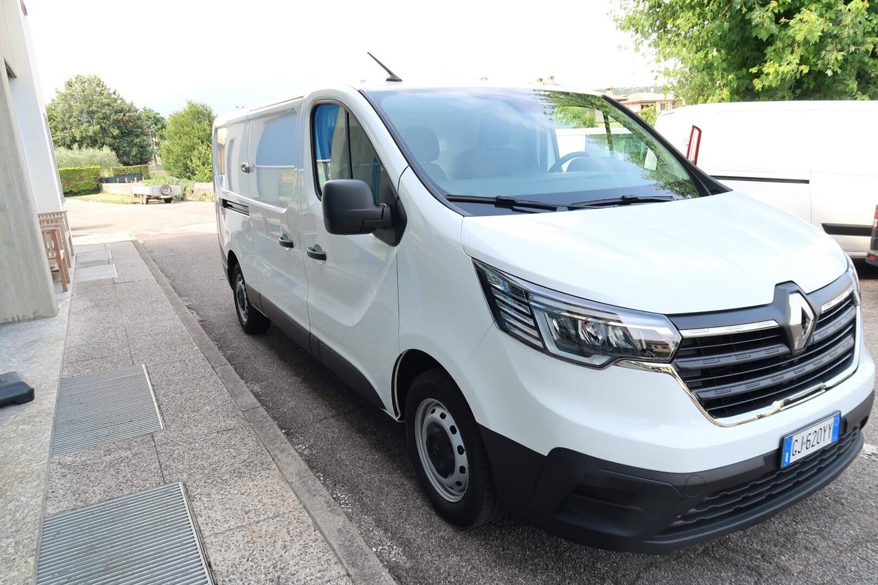 Renault Trafic T30 2.0 dCi 130CV PL-TN Furgone Ice