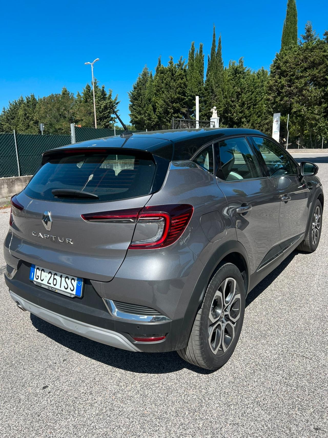 Captur GPL 55.950 KM