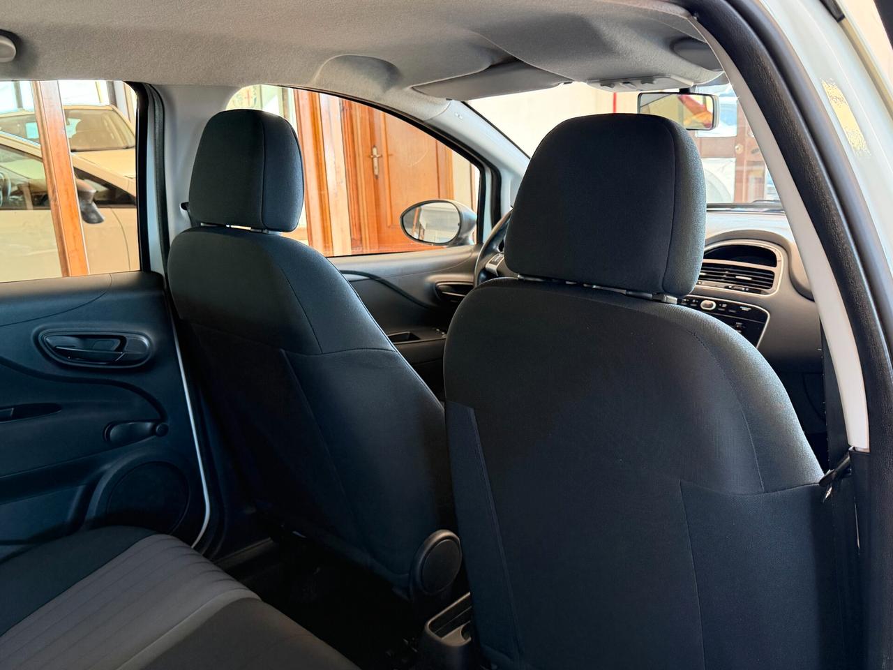 Fiat Punto New 1.3 M.JET 95 cv. 5 porte EASY N1 (IVA Inclusa)