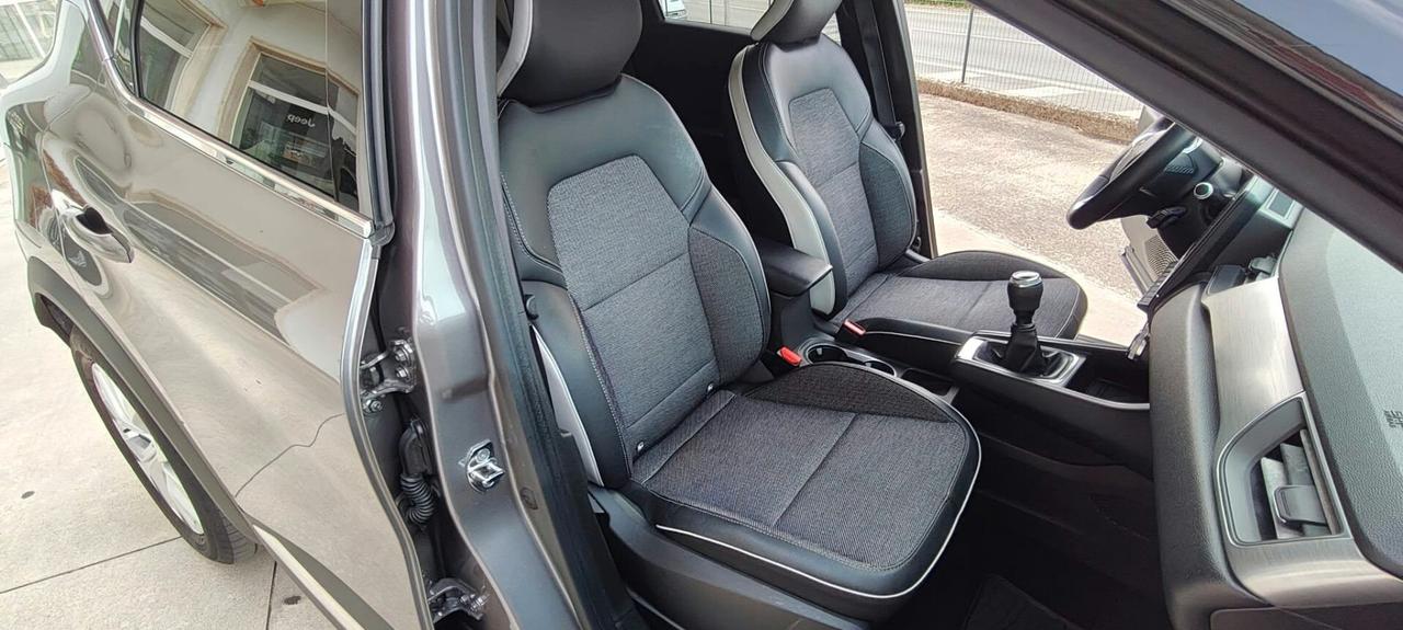 Renault Captur TCe 100 CV GPL Intens