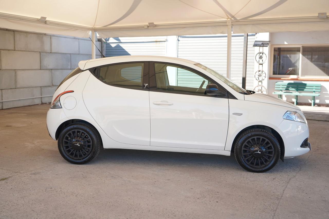 Lancia Ypsilon 1.2 69 CV 45000 km