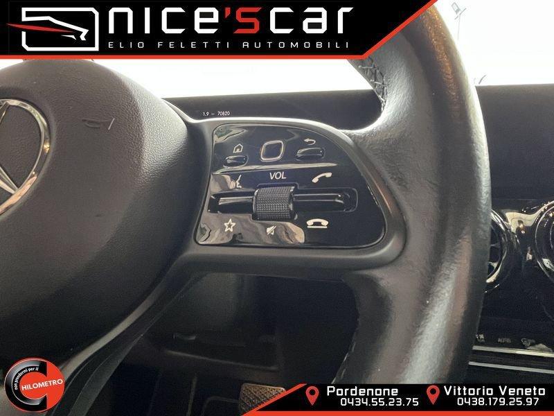 Mercedes-Benz GLA 180 d Automatic Business Extra