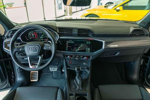 Audi RS Q3 quattro S tronic Listino 94.300 €