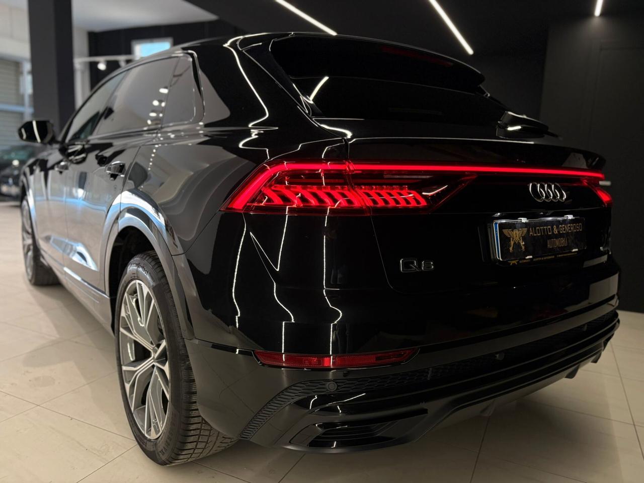 Audi Q8 50 TDI 286 CV S-LINE Quattro tiptronic