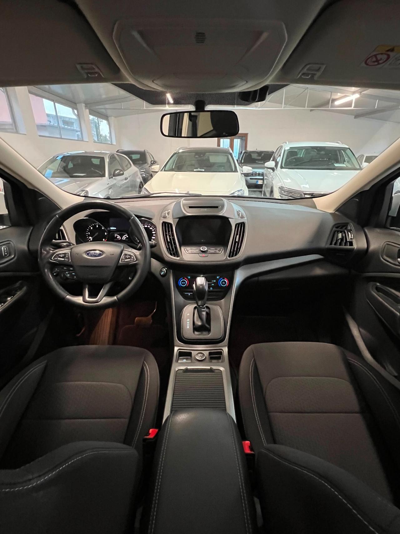 Ford Kuga 2.0 TDCI 120 CV S&S 2WD Powershift