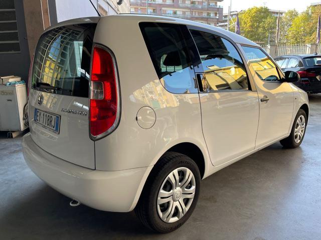 SKODA Roomster 1.2 TDI Active Autocarro