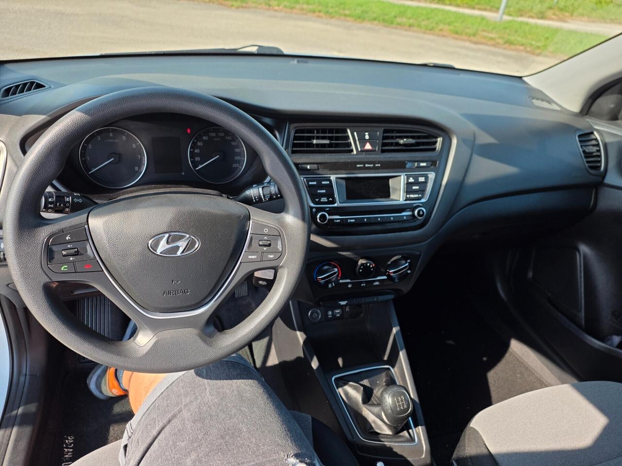 Hyundai i20 1.2 gpl 2016