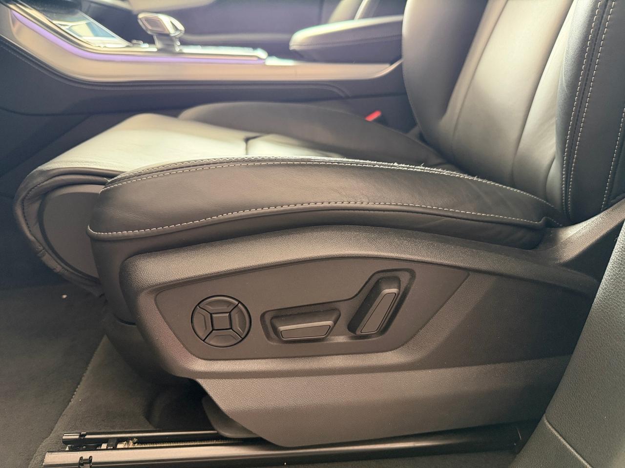 Audi Q8 55 3.0 TFSI MHEV Sport S-LINE Quattro Tiptronic"FARI MATRIX"