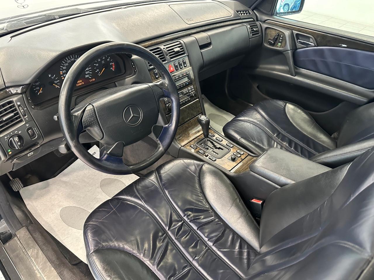 Mercedes-benz E 50 AMG 5.0 V8 ASI
