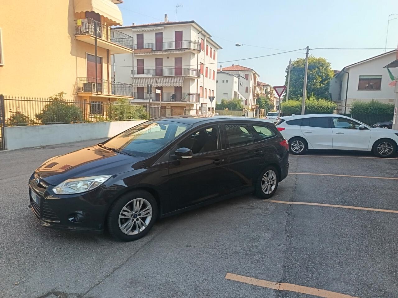 Ford Focus 1.6 TDCi 115 CV SW ok neo patente