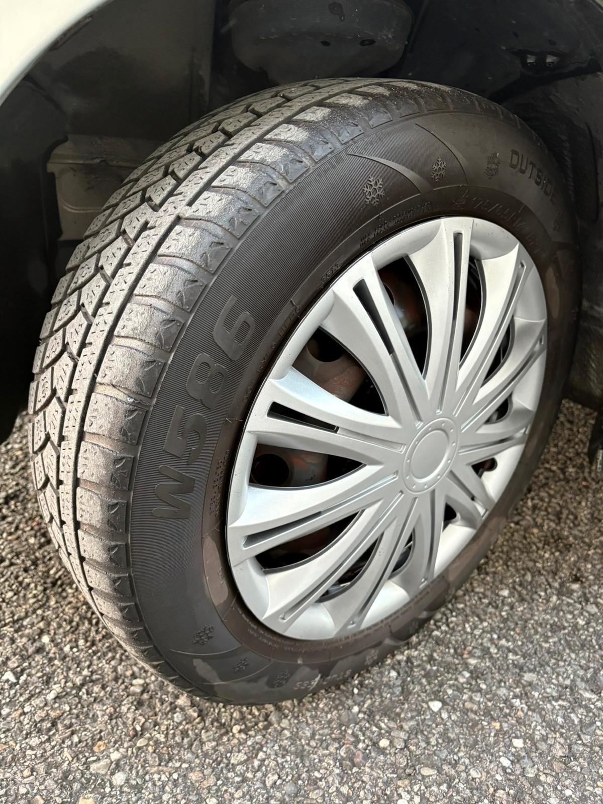 Renault Clio 1.2 16V 5 porte NEOPATENTATI