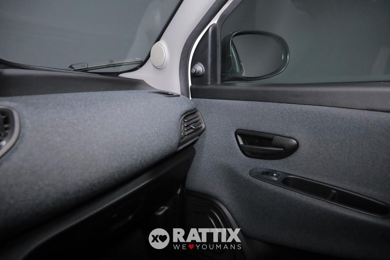 Lancia Ypsilon 1.0 Firefly Hybrid 70CV Silver 5p.ti