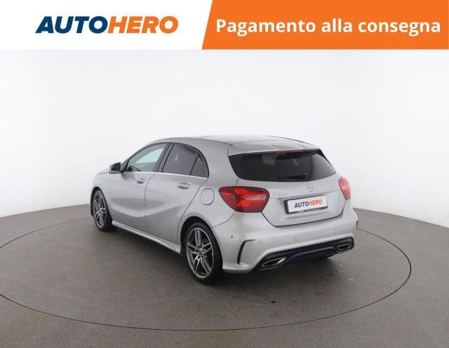 MERCEDES-BENZ A 180 d Automatic Premium