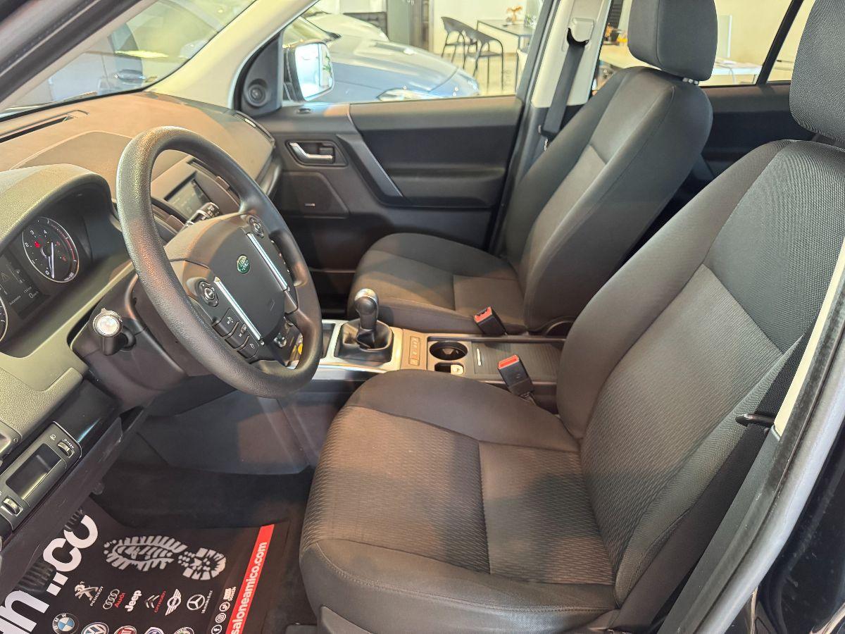 LAND ROVER Freelander 2.2 TD4 SE Black Edition