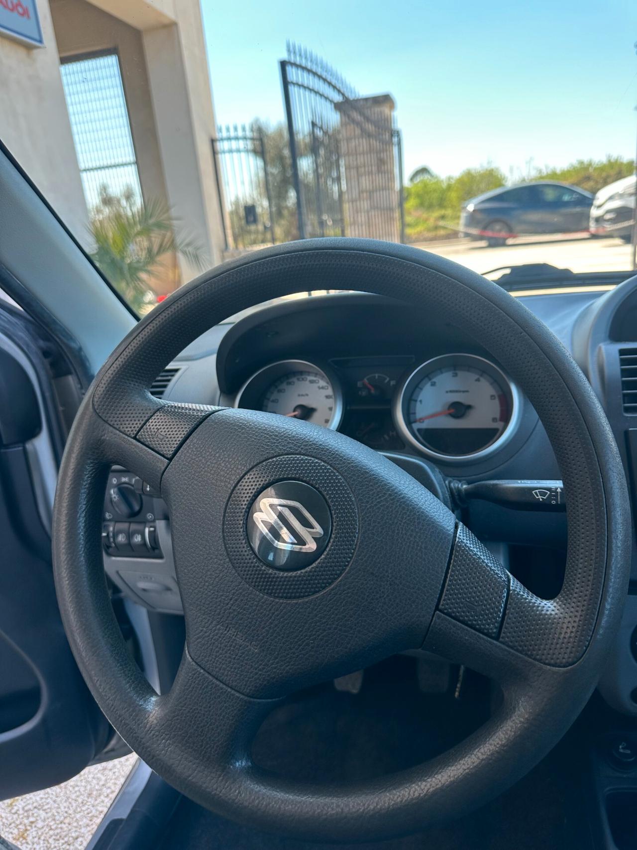 Suzuki Ignis 1.3 DDiS 16V cat Deluxe