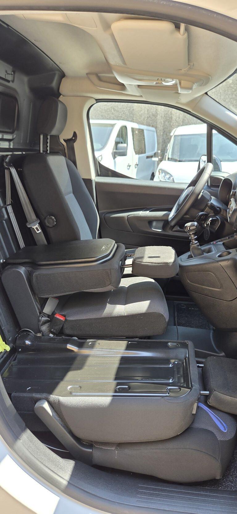 Citroen BERLINGO 1.5 B.HDI 102 CV - 3 POSTI - UNICO PROPRIETARIO+IVA