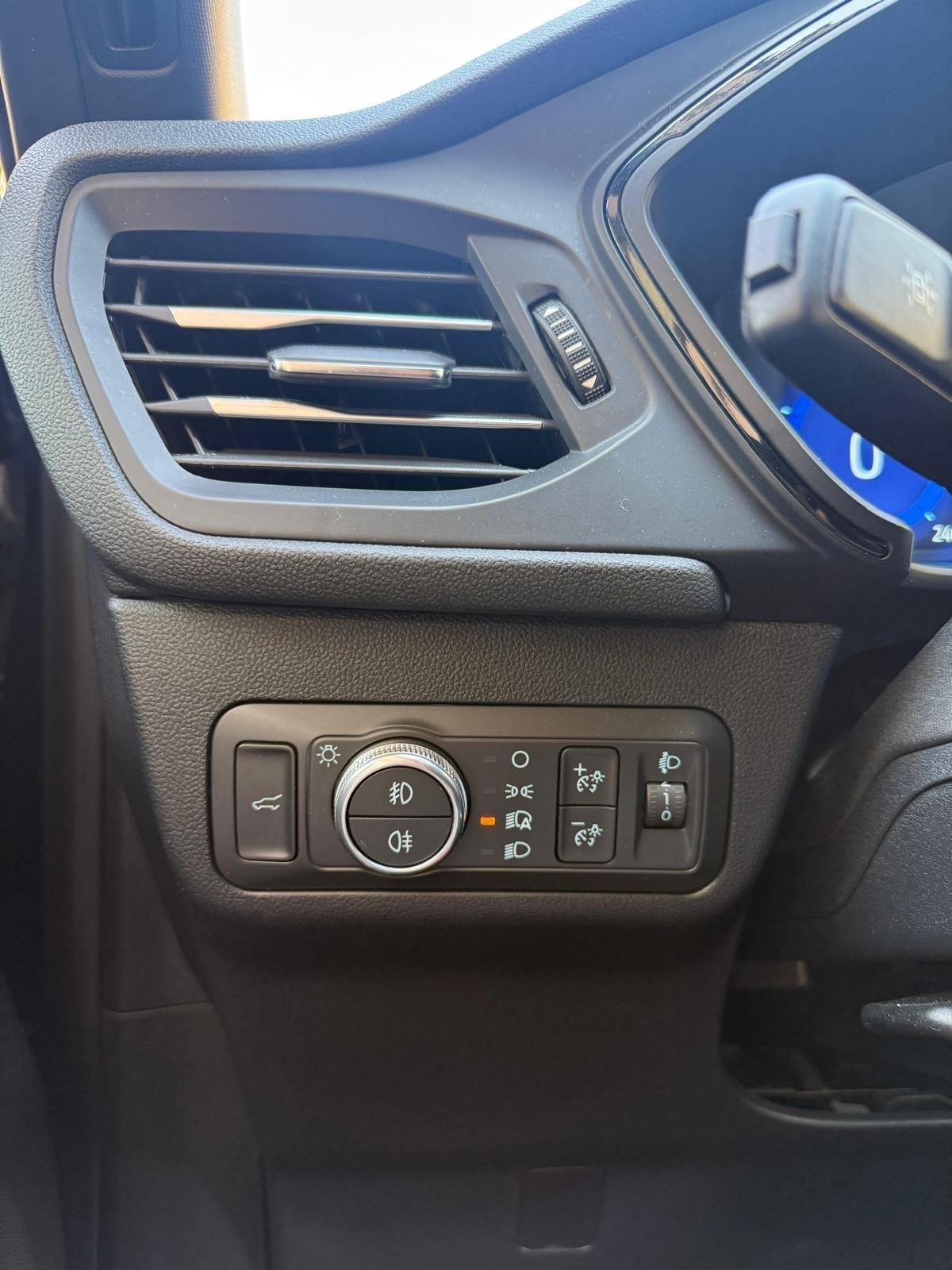 Ford Kuga AWD ST-Line X