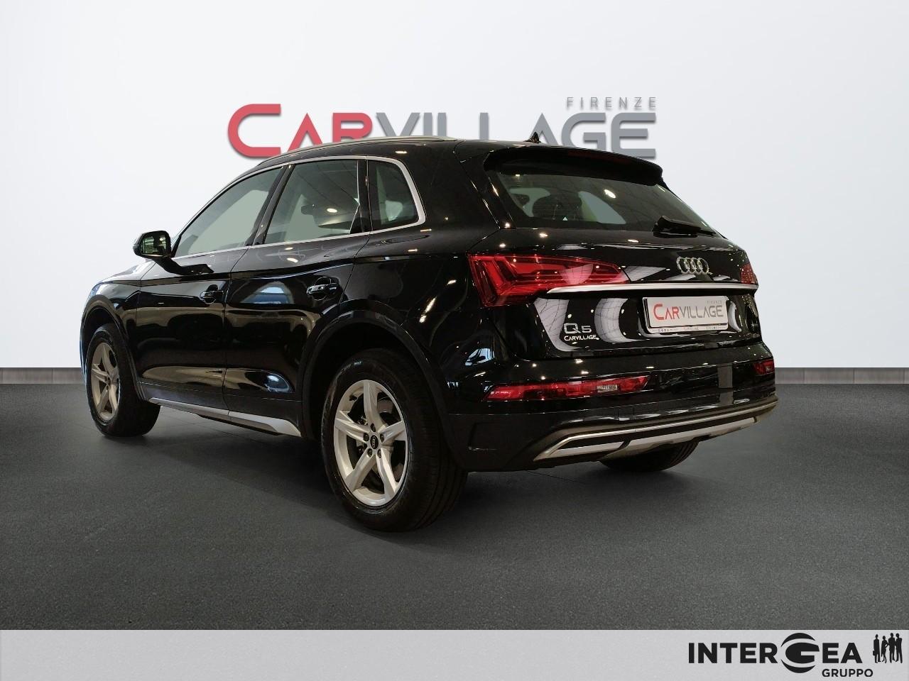 AUDI Q5 40 2.0 tdi mhev 12V Business quattro s-tronic