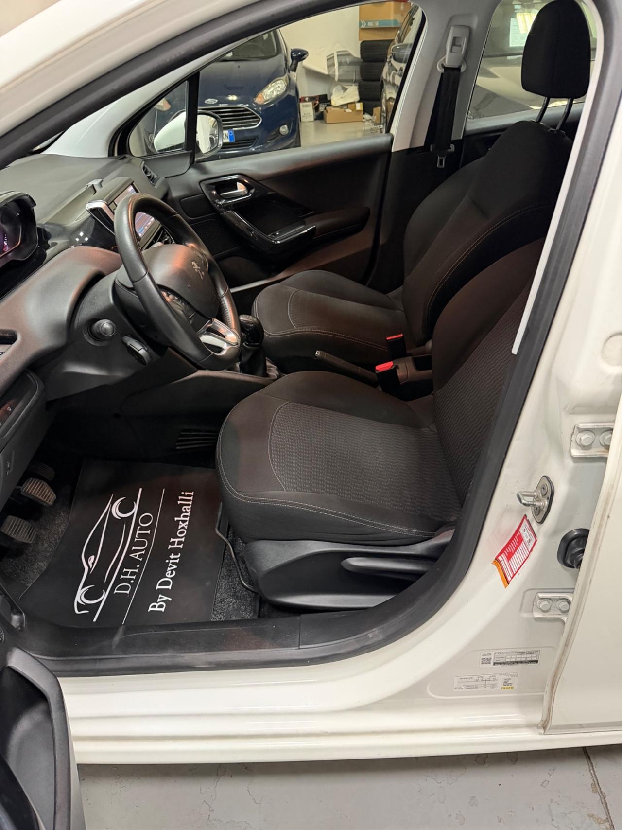 Peugeot 208 PureTech 82 Stop&Start 5 porte Allure