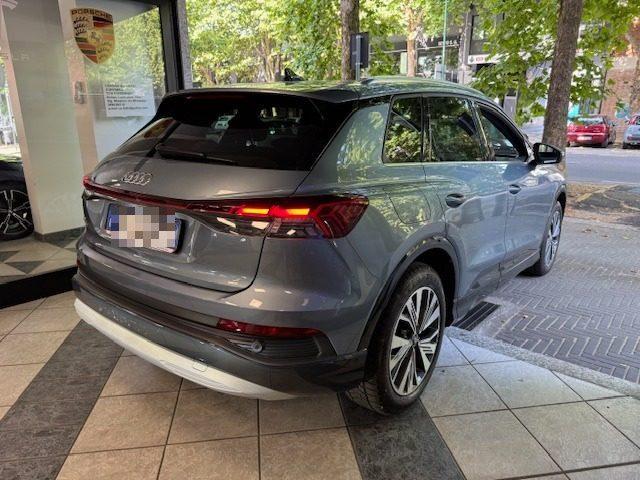 AUDI Q4 e-tron Q4 35 e-tron Business Advanced