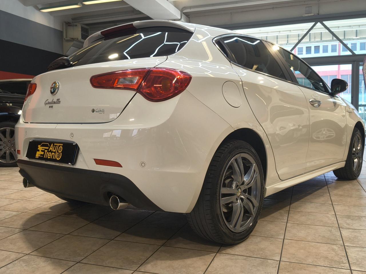 Alfa Romeo Giulietta 2.0 JTDm-2 150 CV Distinctive