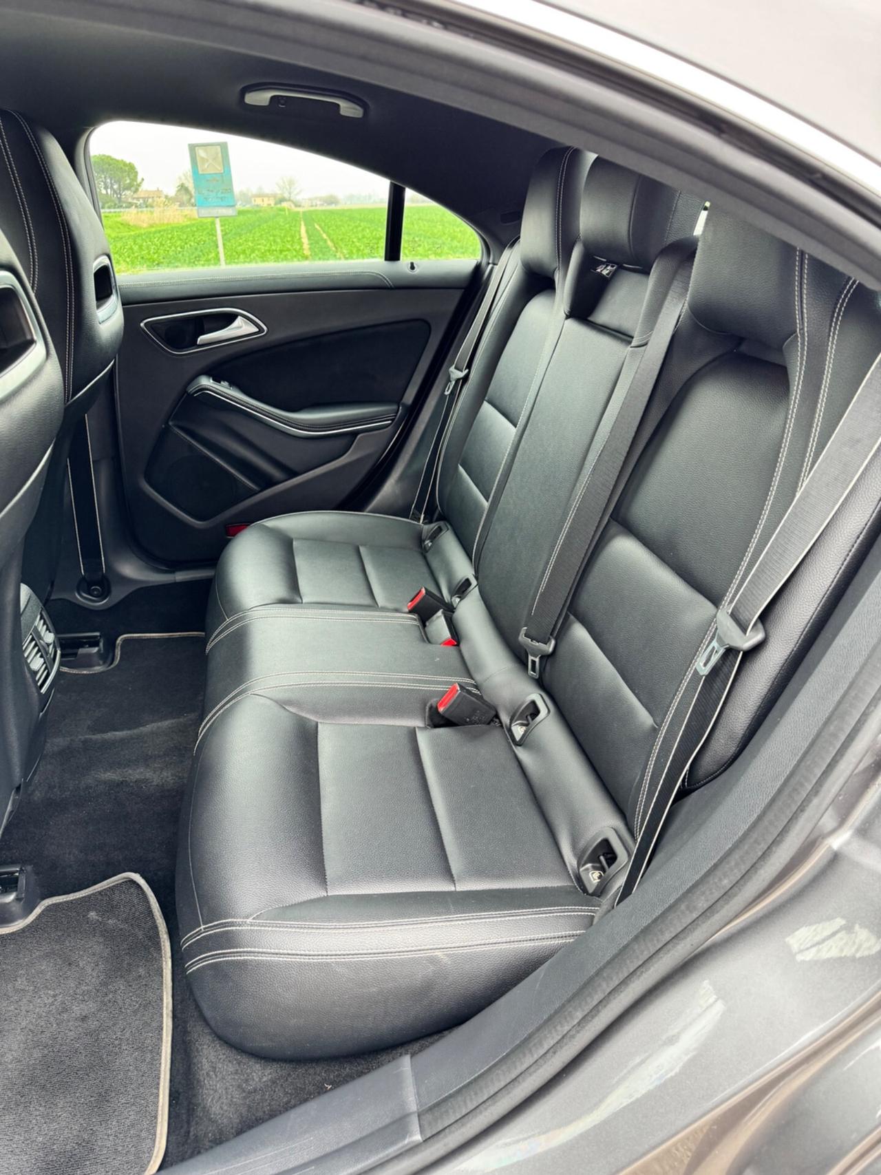 Mercedes-benz CLA 220 d Automatic Premium