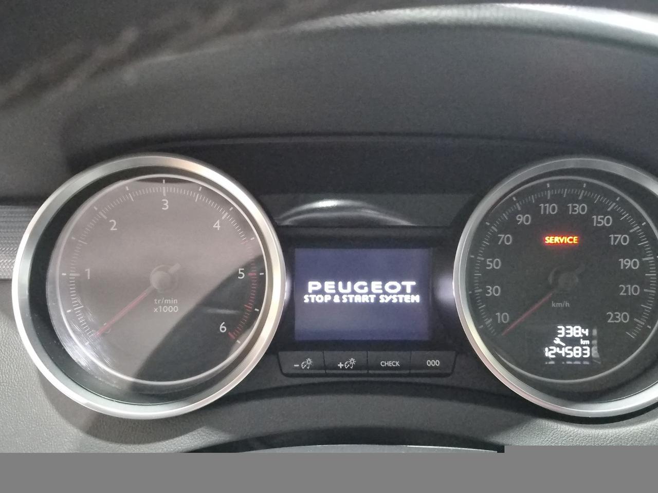 PEUGEOT 508 1.6 e-HDi 115 CV S&S SW TETTO PANORAMICO